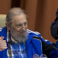 90 gadu vecumā miris Fidels Kastro