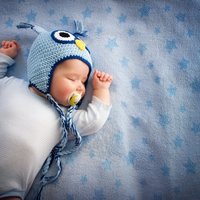 Knupīša lietošana samazina zīdaiņu pēkšņās nāves sindroma risku; citādāks skatījums par māneklīša lietošanu