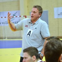 Latvijas handbola izlases galvenais treneris spēli pret Grieķiju nosauc par drausmīgu