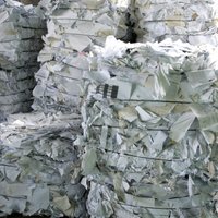 VVD diviem atkritumu apsaimniekotājiem piemēro 8,3 un 13,7 miljonu eiro sodu