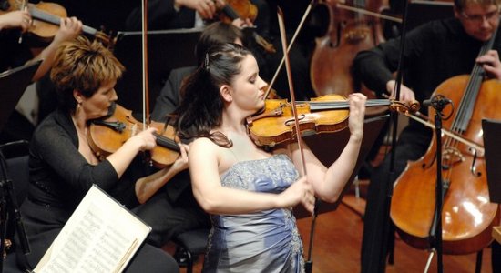 Pasaulslavenā vijolniece Baiba Skride 'Rīgas festivāla' noslēgumā atskaņos Čaikovska Vijolkoncertu