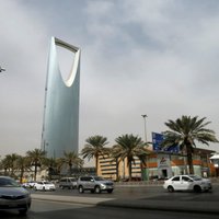 Saūda Arābija iekasēs 100 miljardus dolāru no korupcijā apsūdzētajiem biznesmeņiem