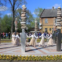 Foto: Kā Jelgava svinēja 4. maiju Latvijas simtgadē