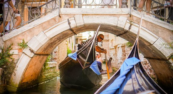 Kā Barselona, Venēcija un Bali tērēs ienākumus no tūrisma nodokļa