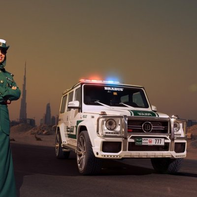 Dubaijas policijai – 700 zirgspēku 'Brabus' G-klase