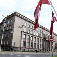 Lazdovskis nav izlēmis par kandidēšanu tieslietu ministra amatam