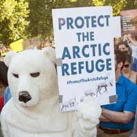 Foto: Pasaulē protestē pret ASV izstāšanos no Parīzes klimata līguma