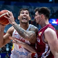 Latvijas basketbolisti Saragosā tiekas ar Pasaules kausā sarūgtināto Spāniju