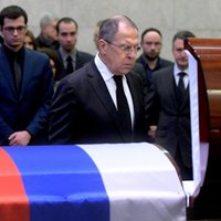 Čurkins un citi: četru mēnešu laikā pēkšņi miruši seši krievu diplomāti