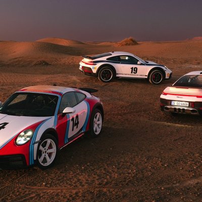 'Porsche' piedāvā ekskluzīvu '911 Dakar' pakotnes dizainu