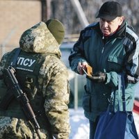 Ukraina diennakts laikā nav ielaidusi 100 Krievijas pilsoņus
