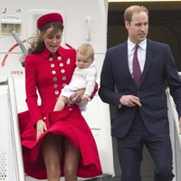Princis Viljams, Keita un mazais Džordžs sākuši tūri pa Jaunzēlandi