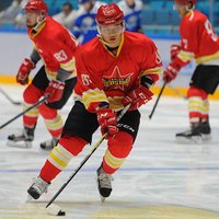 ВИДЕО: Китайский "Куньлунь" одержал победу в первом же матче чемпионата КХЛ
