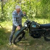 Video: Timrots traucas ar zviedru militāro motociklu